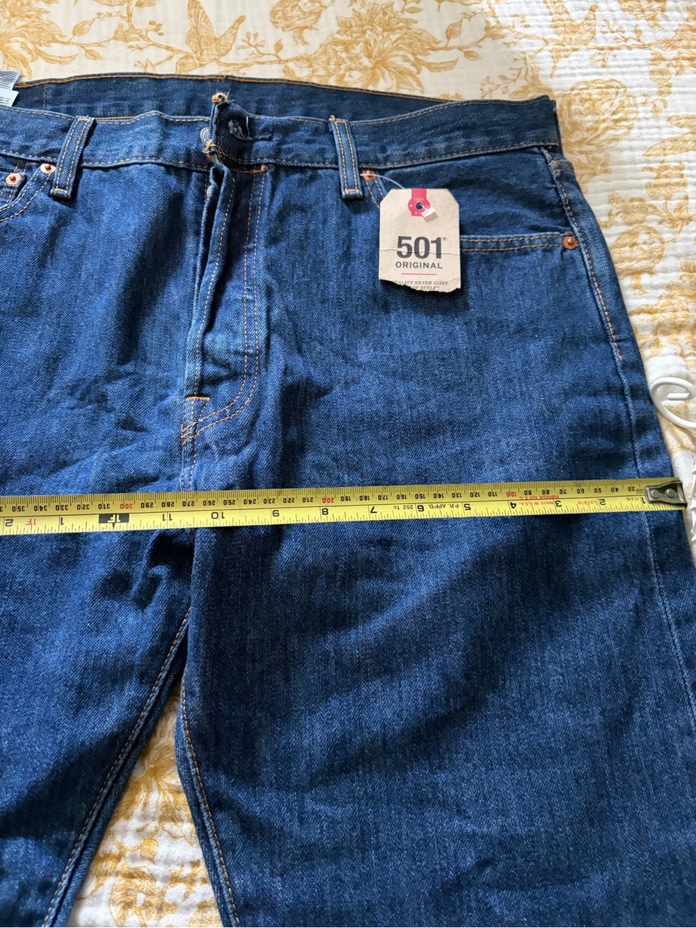 Levi's 501 Straight Men's Jeans - Dark Blue Denim - Picture 8 of 11